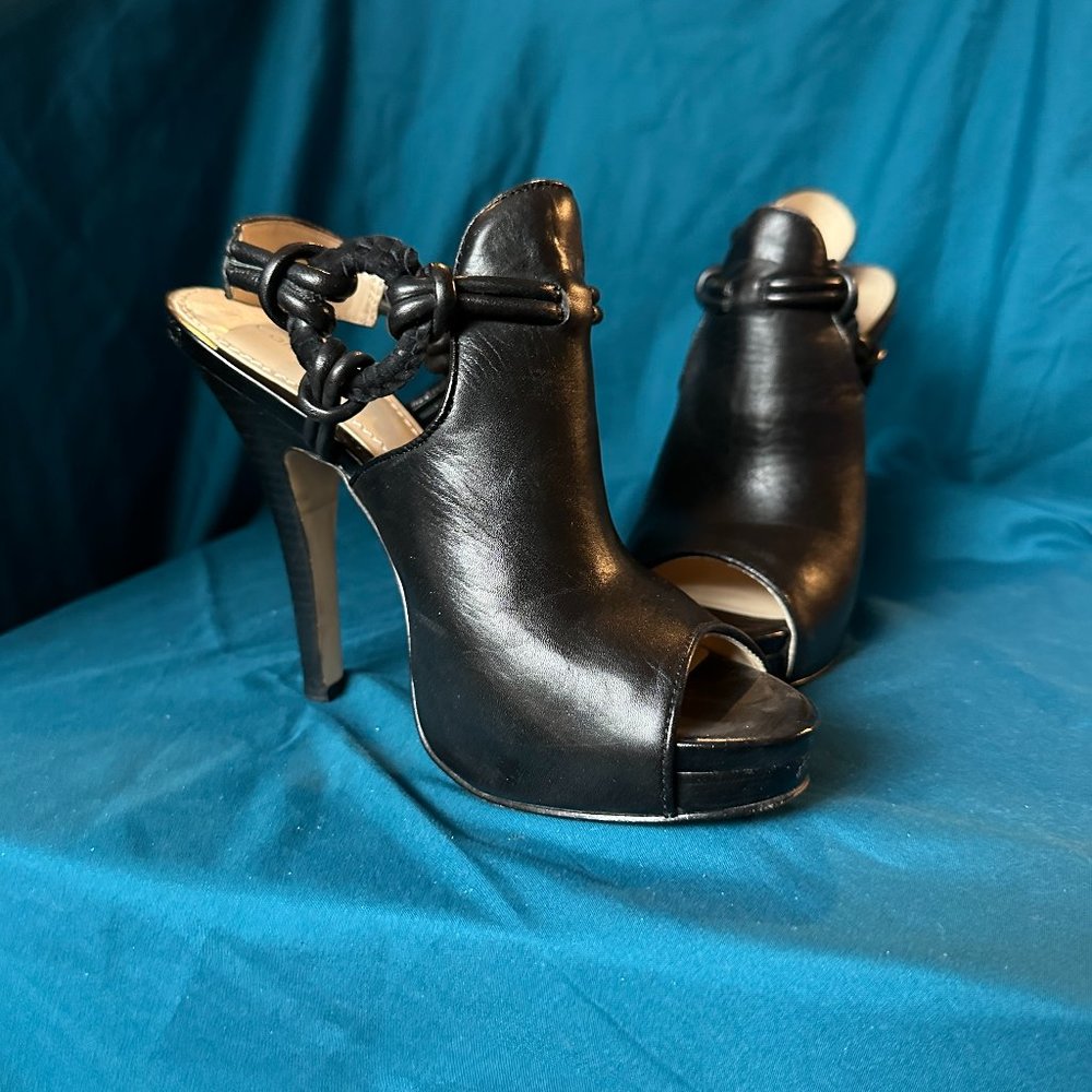 Calvin Klien Heels